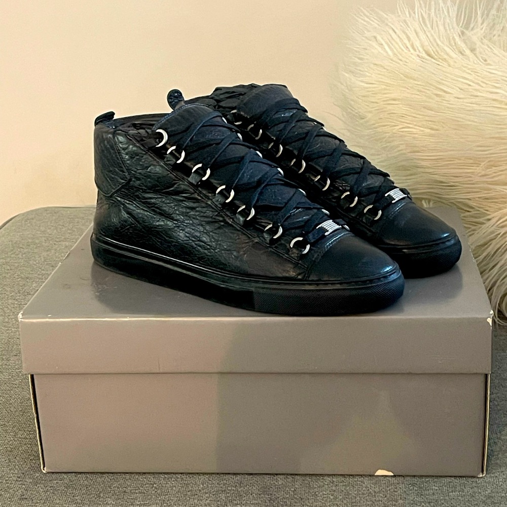 100% authentic 2018 balenciaga arena high top sneakers size 43/10 black/black